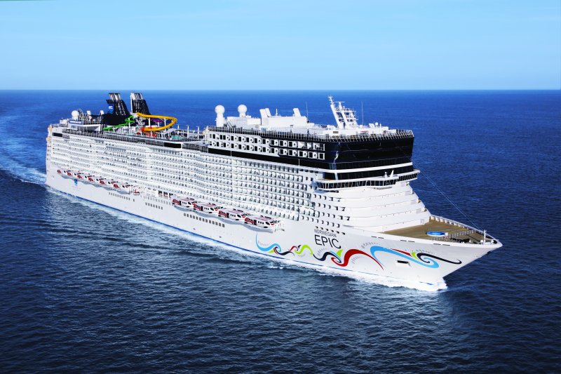 10-day Cruise to Greek Isles: Santorini, Athens & Florence from Rome (Civitavecchia), Italy on Norwegian Epic